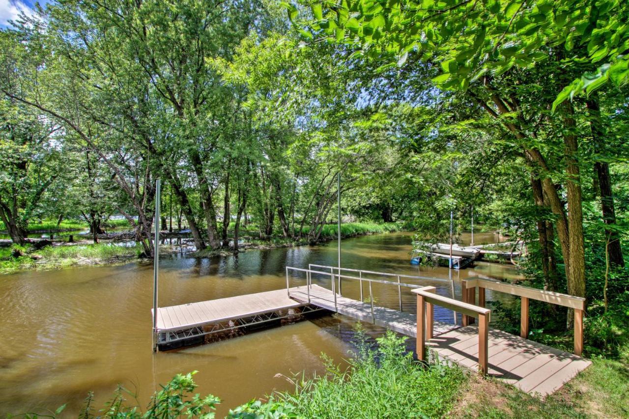 Riversong Waterfront La Crosse Home With Dock Luaran gambar